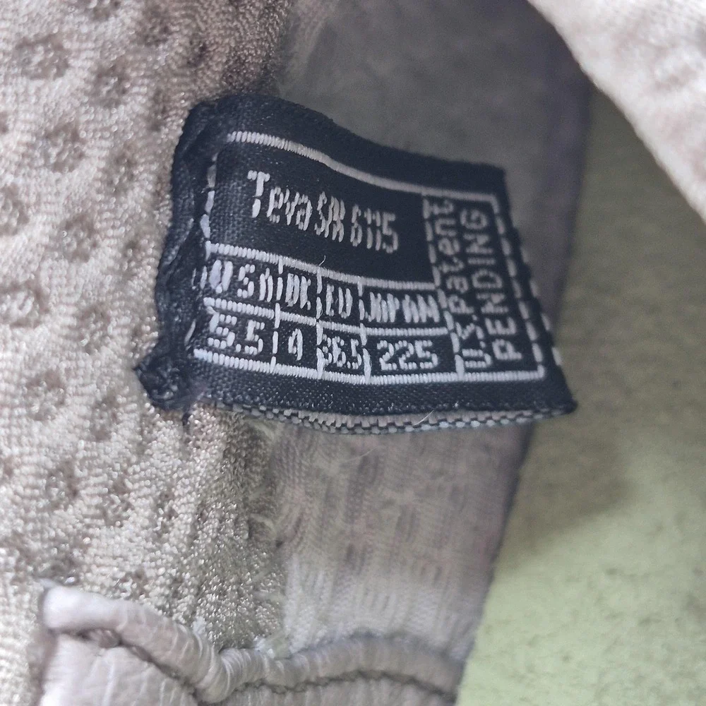 Teva Shoes Womens Size 6.5‎ Taupe Beige Slip On Hook Loop Casual Comfort 6345